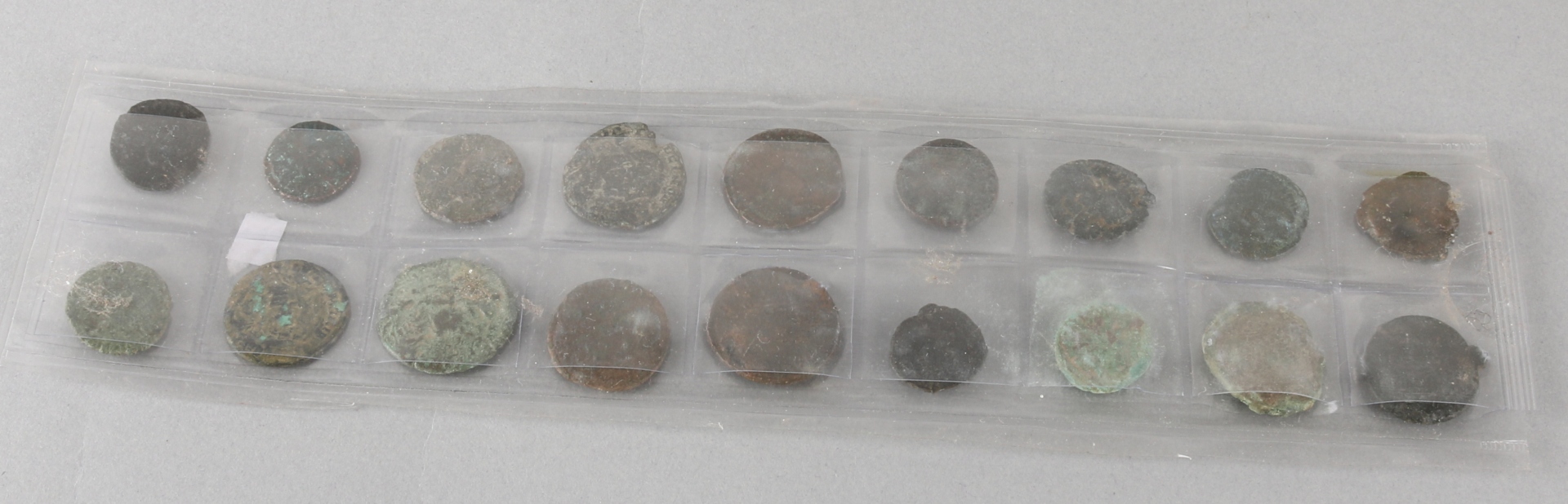 18 Romeinse munten