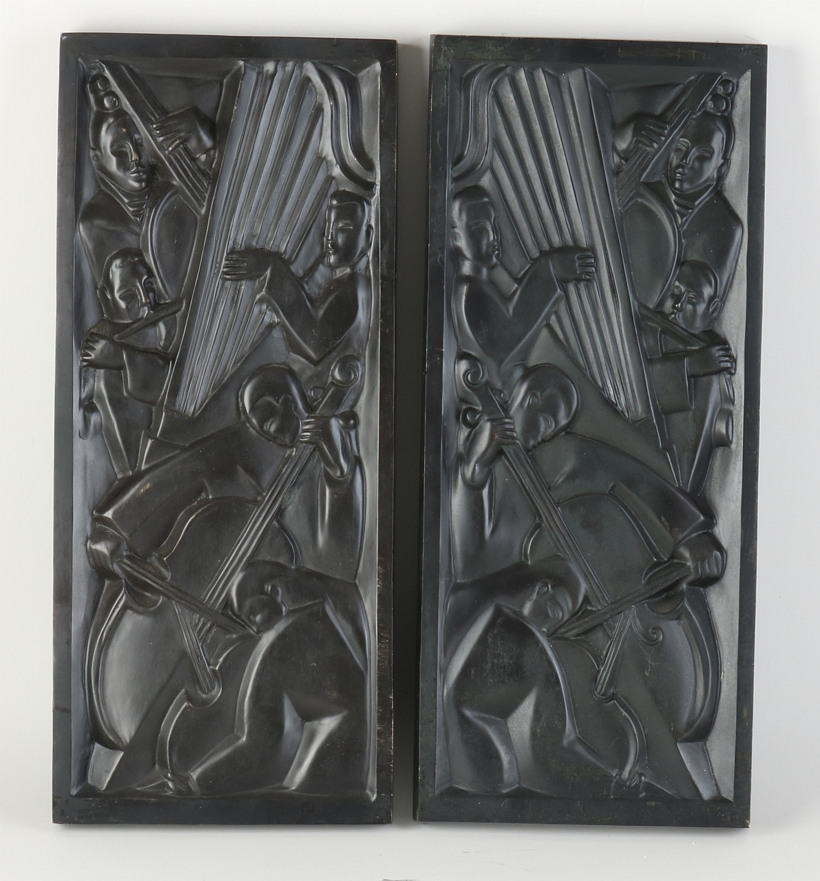 Twee bronzen wandplaquettes vanJan & Joël Martel