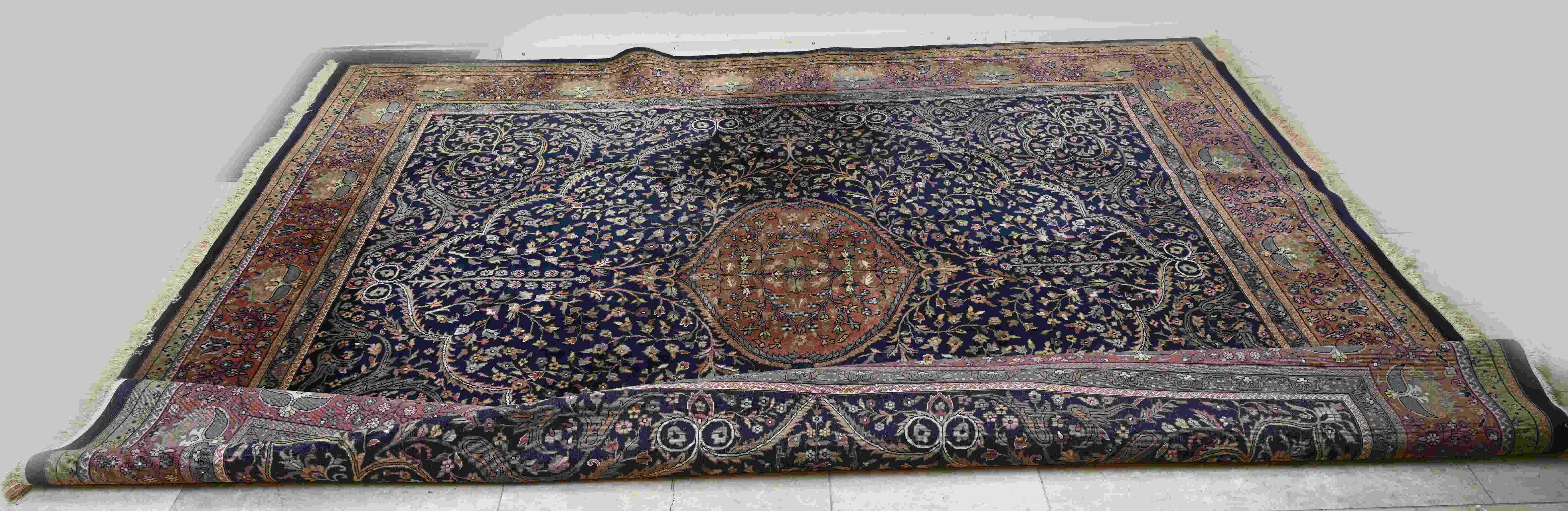 Groot perzisch kleed, 300 x 220 cm.