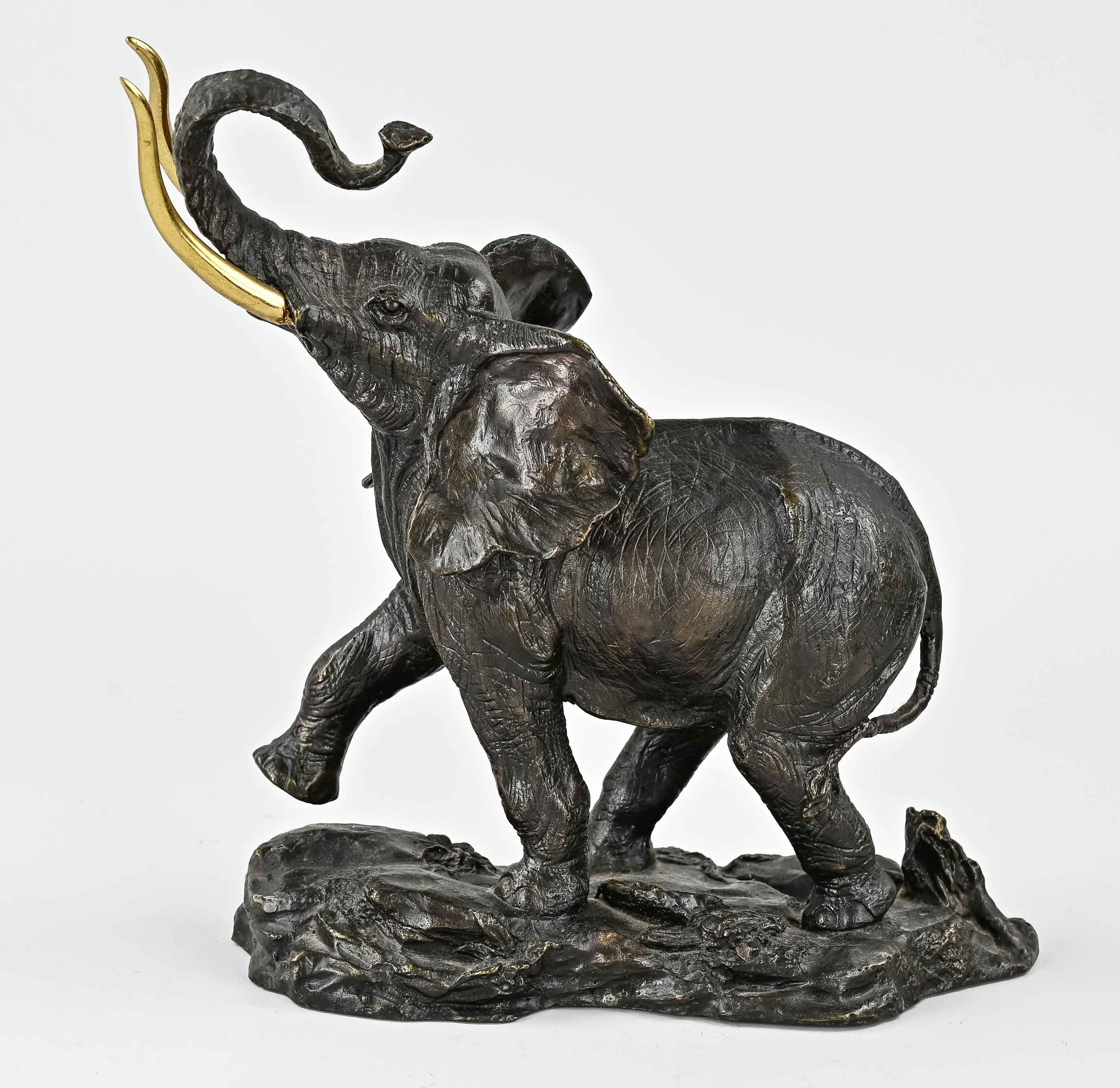 Franklin Mint, Bronzen olifant