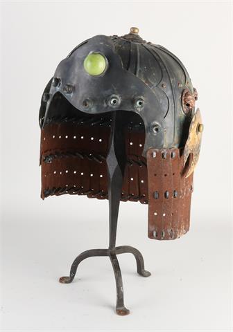 Chinese helm